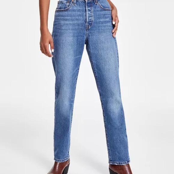 Vintage Levi's Women's 501 Original-Fit Straight-Leg Jeans - Picture 6 of 6